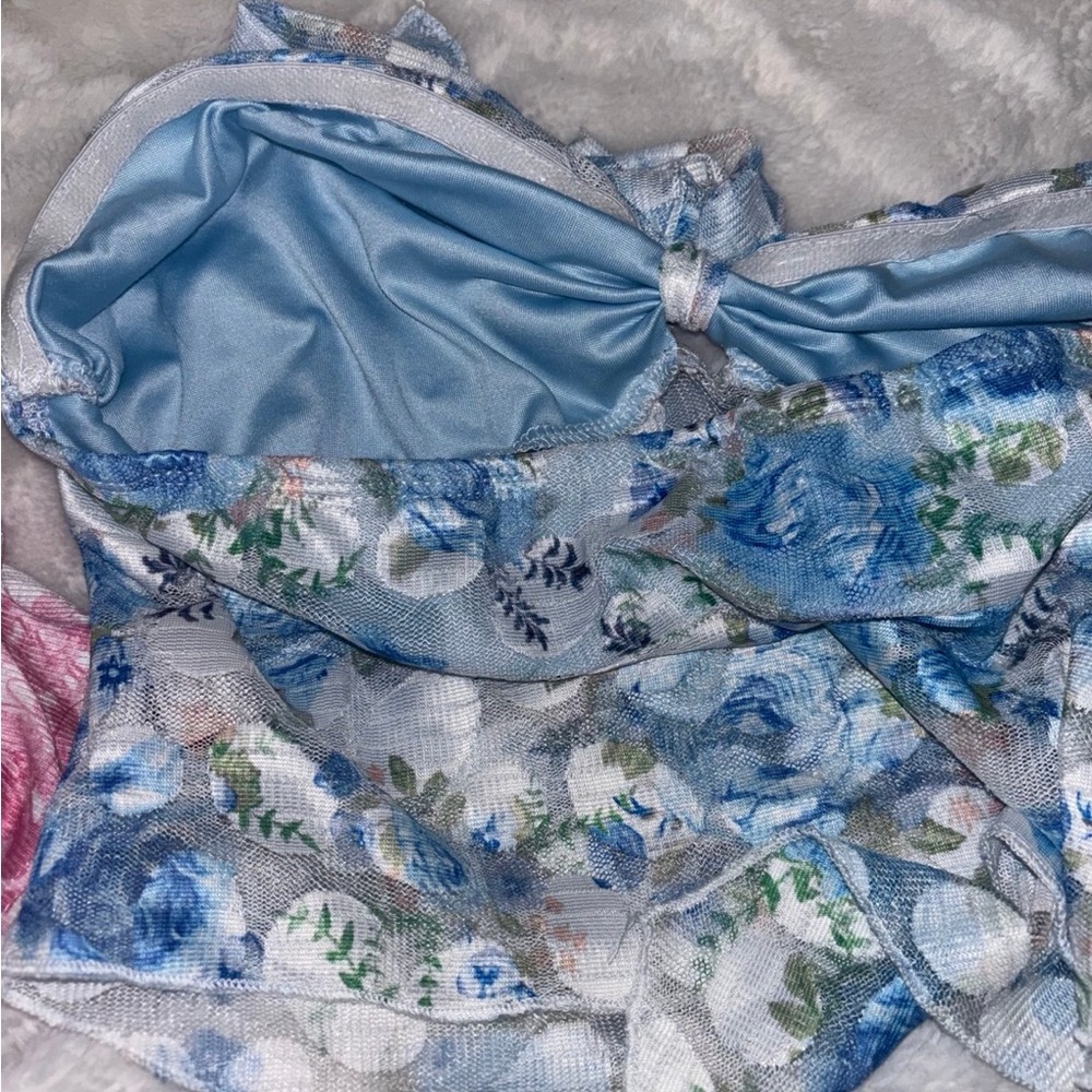 SHEIN too bundle - Picture 3 of 5